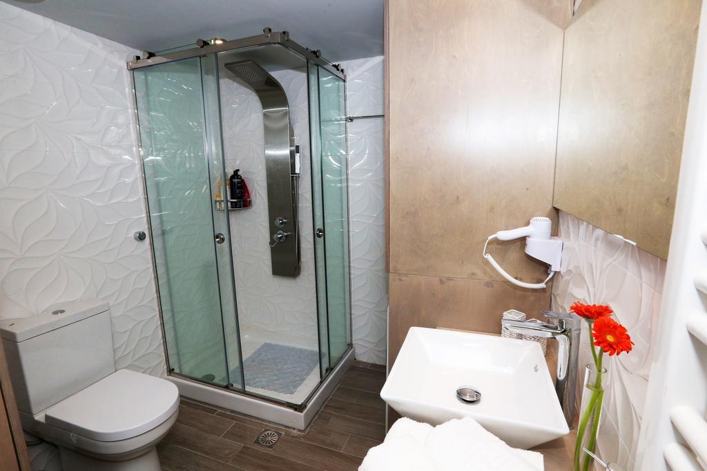 Ninos Luxury Apartament Corfu (city)